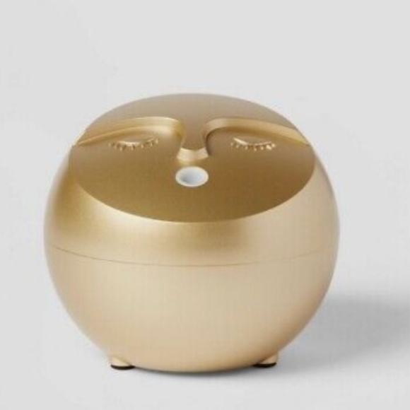 Essential Oil Diffuser - Picture 3 of 4